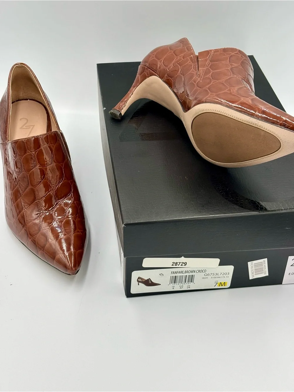 27 EDIT Fanfare Brown Croco Pointed Toe Kitten Heel Pumps Women’s 7 M